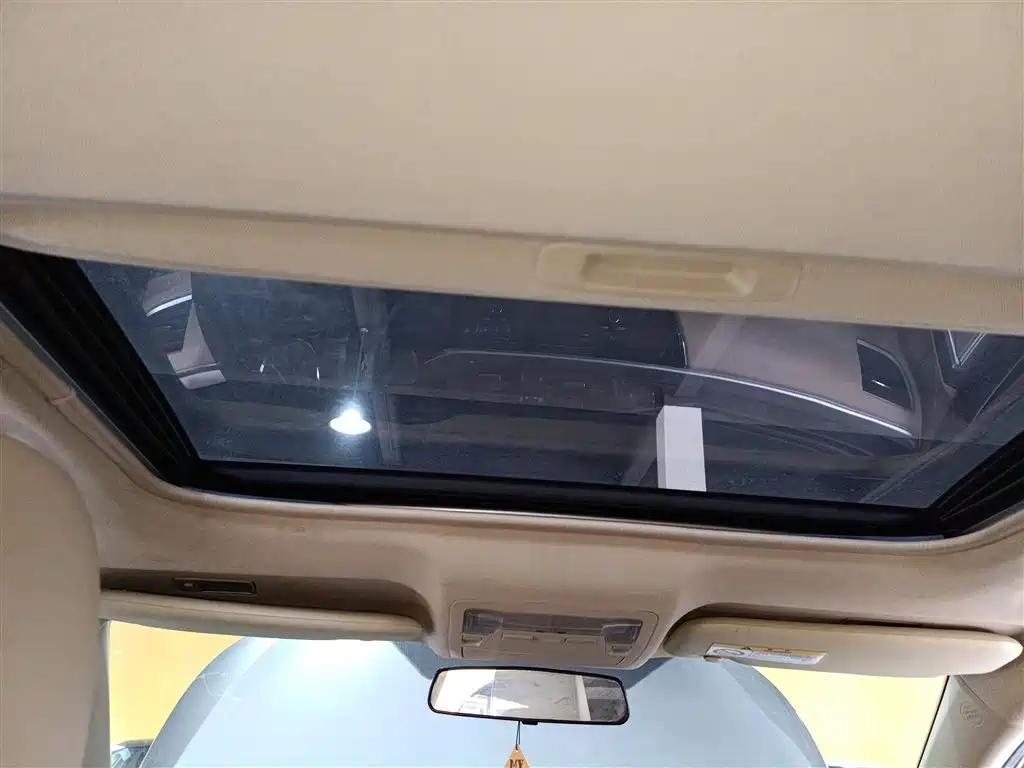 Toyota Corolla 2015 — фото 14
