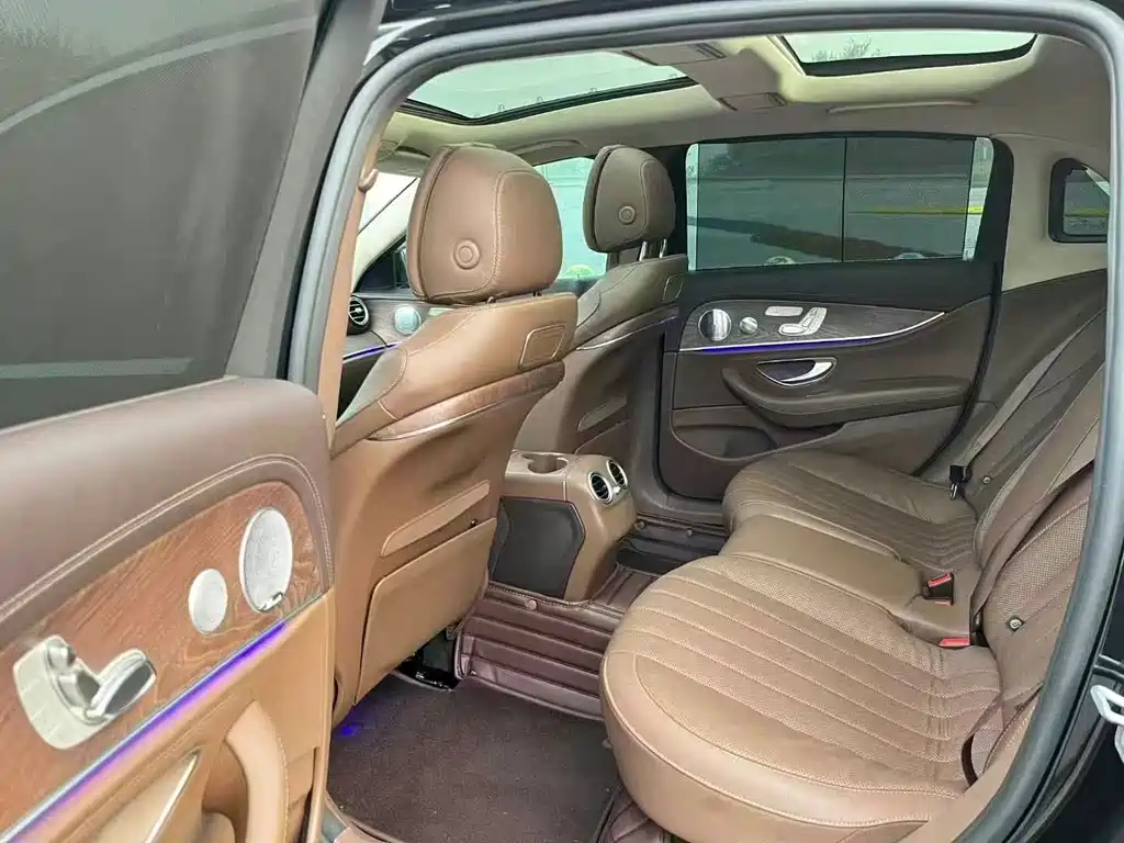 Mercedes-Benz E-Class 2020