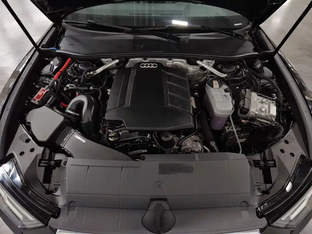 Audi A6L 2022