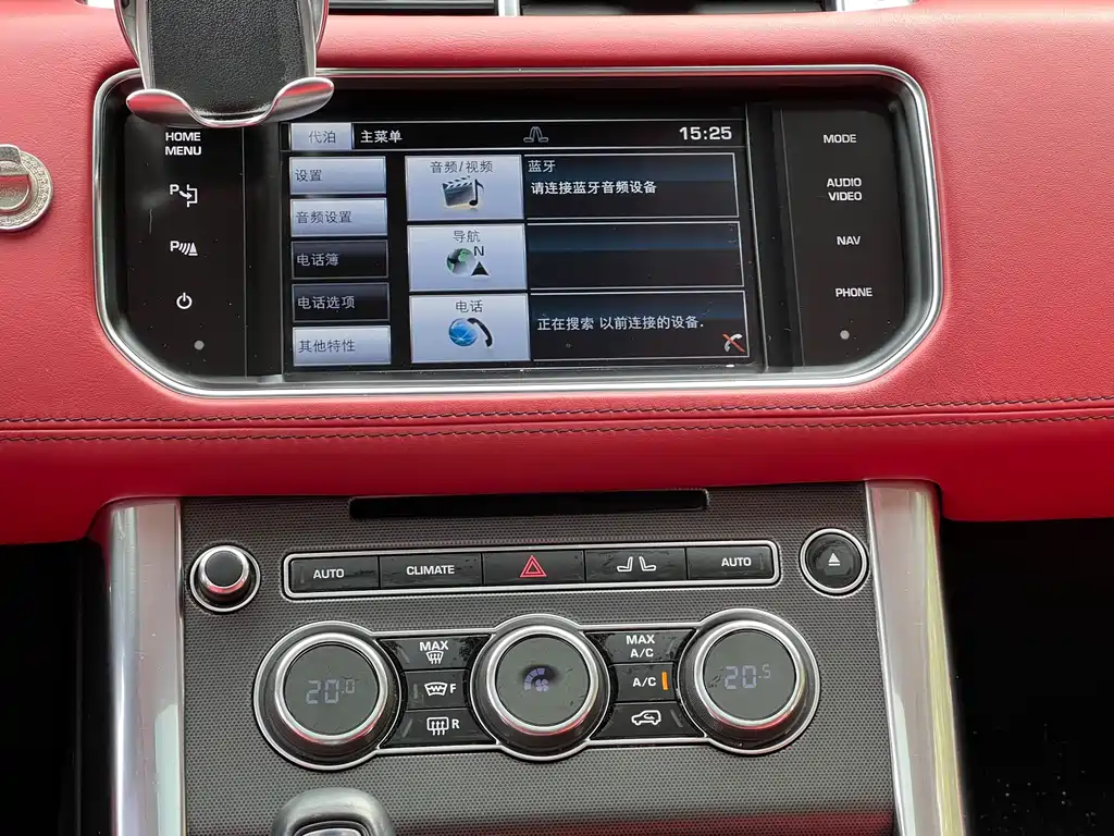 Land Rover Sport 2014 — фото 19