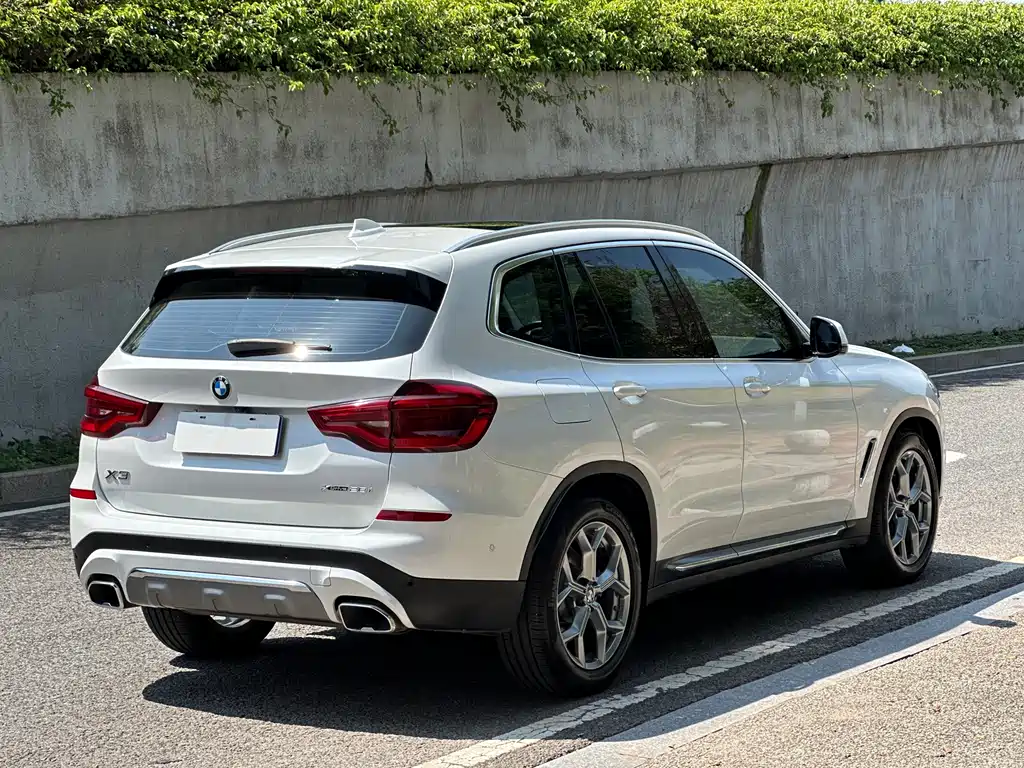BMW X3 2021 — фото 9