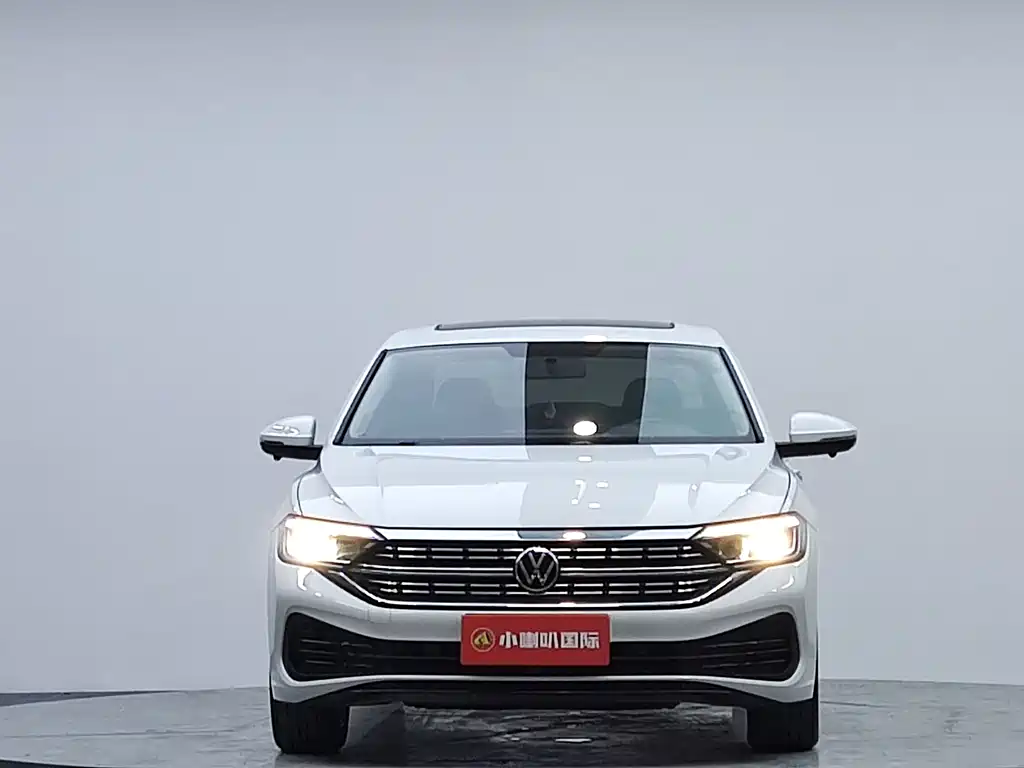 Volkswagen Sagitar 2023