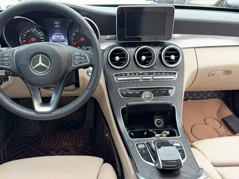 Mercedes-Benz C-Class 2015