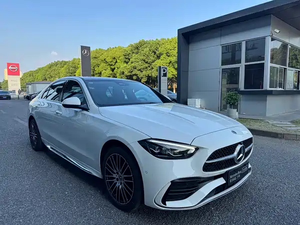 Mercedes-Benz C-Class 2026