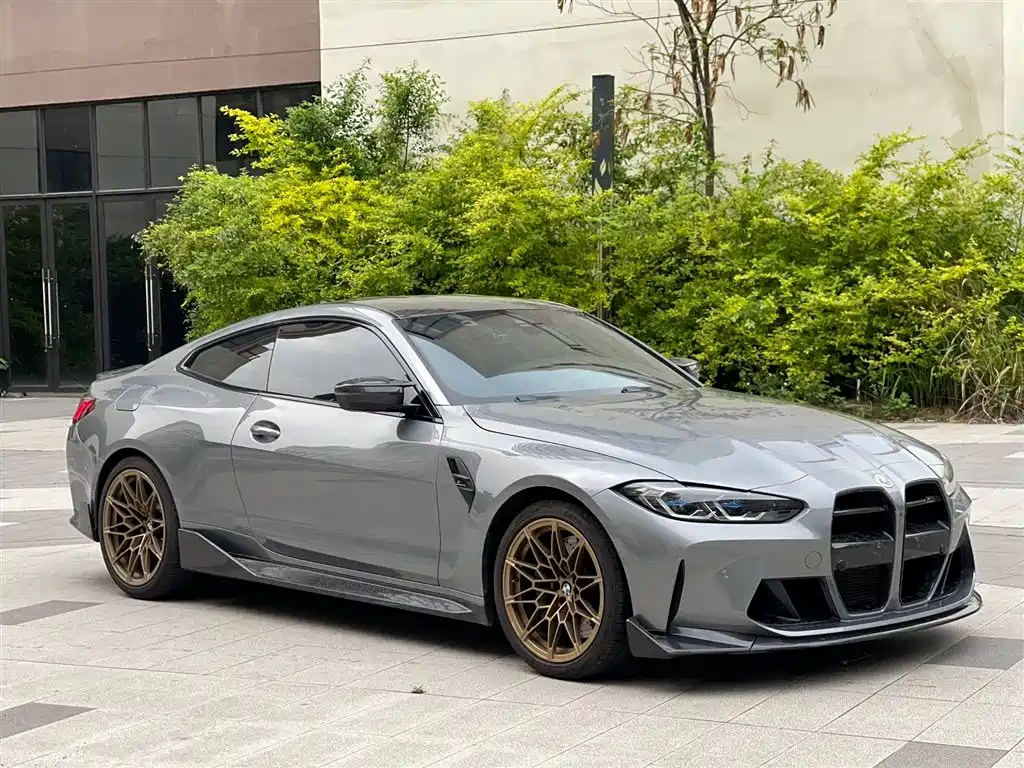 BMW M4 2023