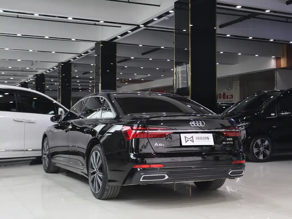 Audi A6L 2022 — фото 15
