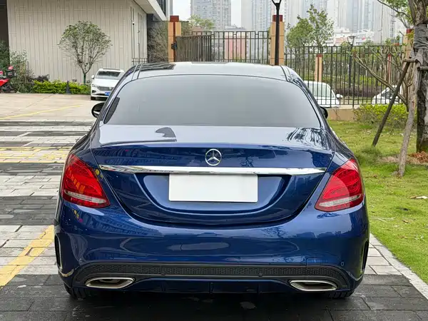Mercedes-Benz C-Class 2018