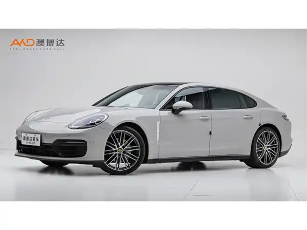 Porsche Panamera 2024