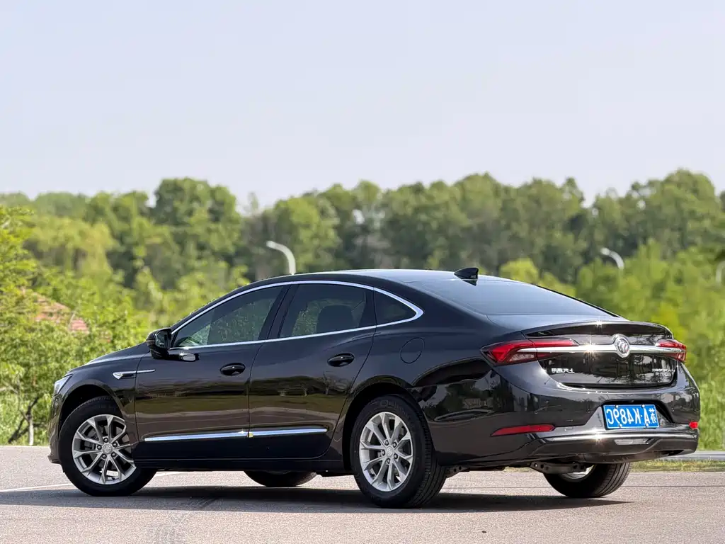 Buick LaCrosse 2023 — фото 13