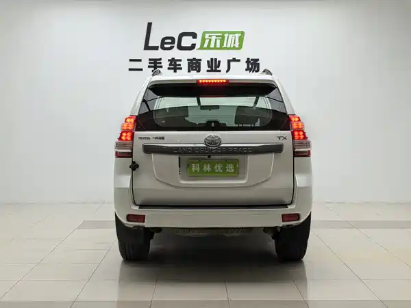 Toyota Prado 2016