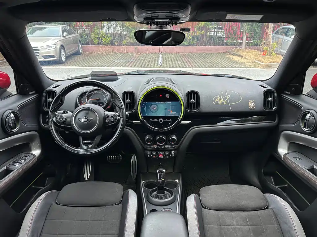 MINI JCW Countryman 2022 — фото 11