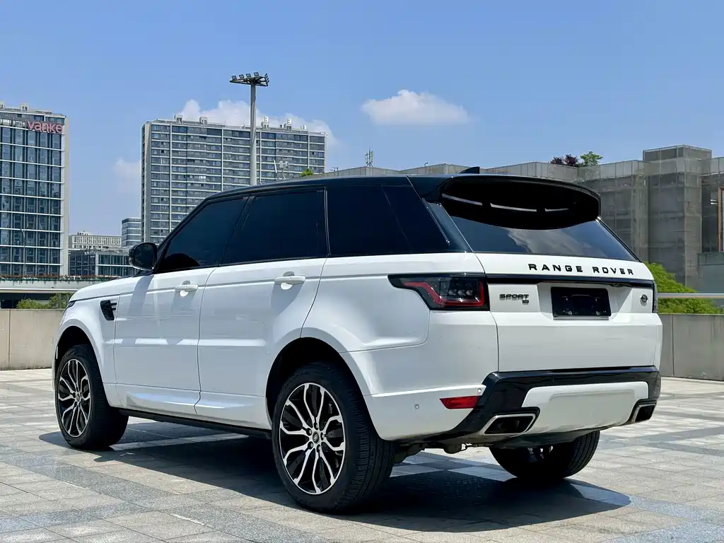 Land Rover Range Rover Sport 2022 — фото 4