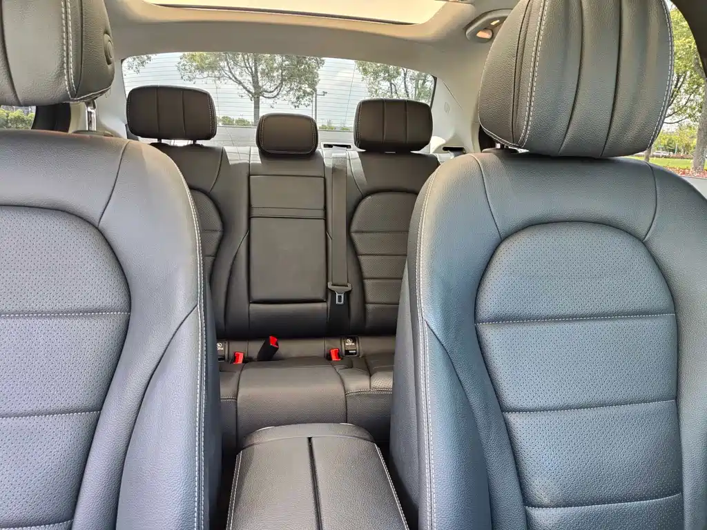 Mercedes-Benz C-Class 2020 — фото 13