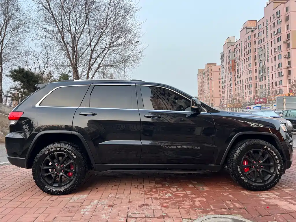 Jeep Grand Cherokee 2016 — фото 4