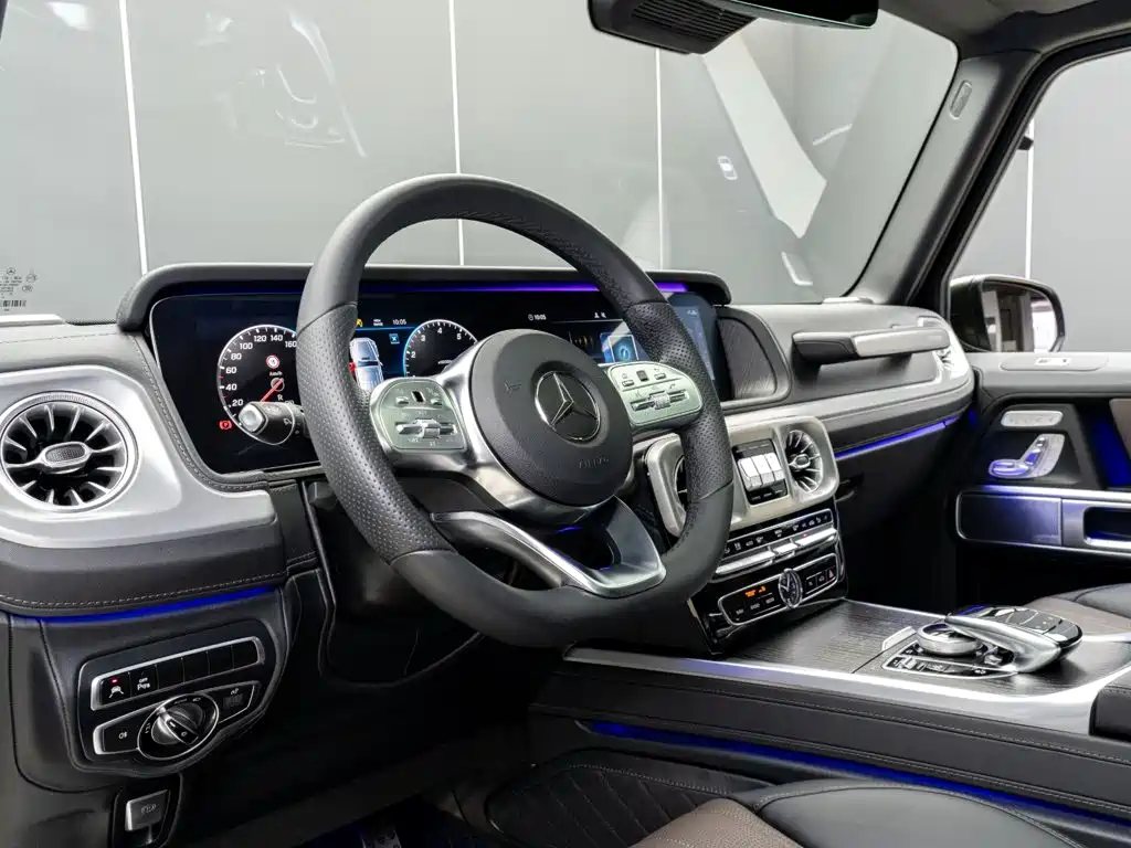 Mercedes-Benz G-Class 2025 — фото 13