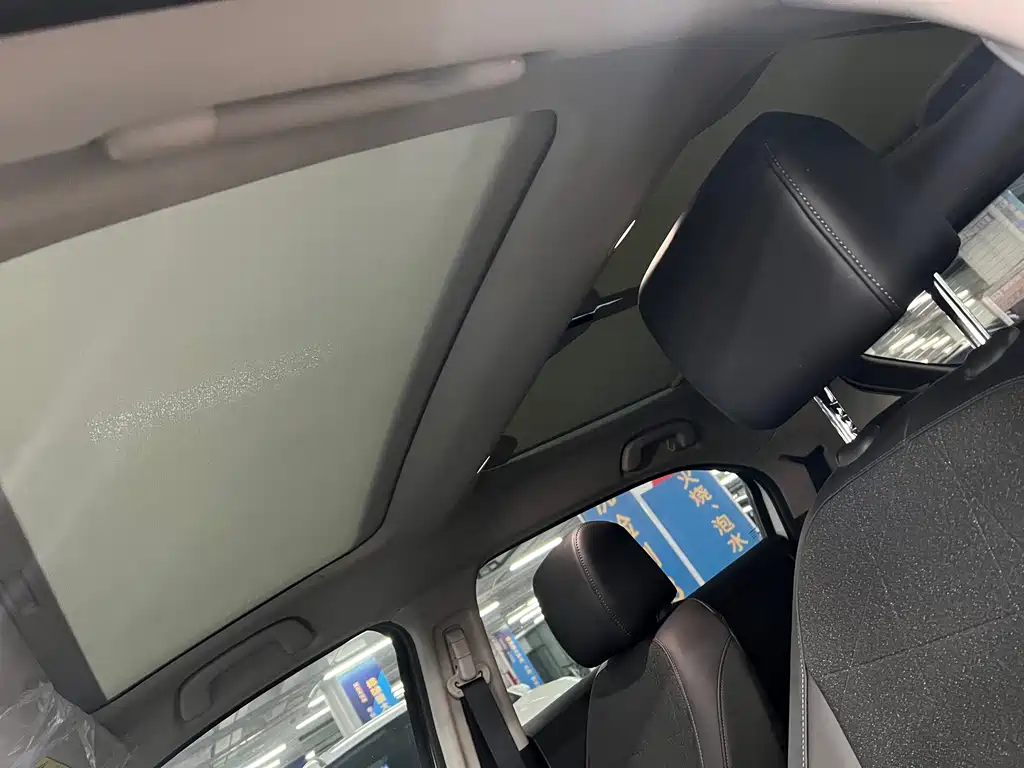 Honda Vezel 2023 — фото 16
