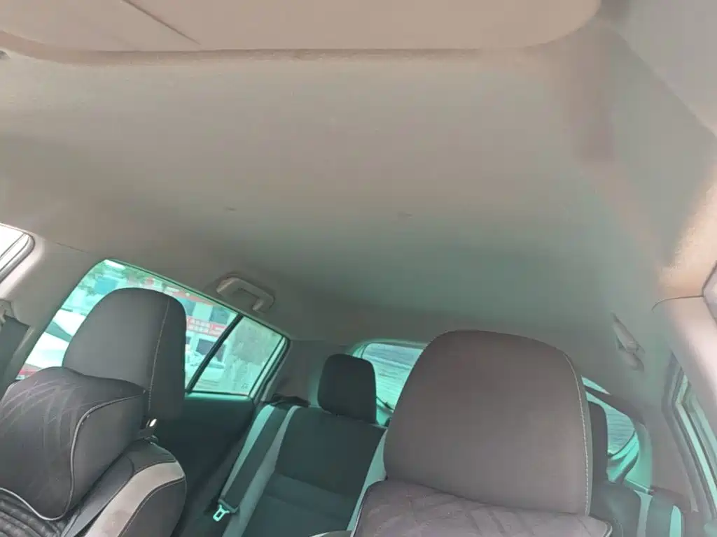 Toyota Yaris L 2020 — фото 18