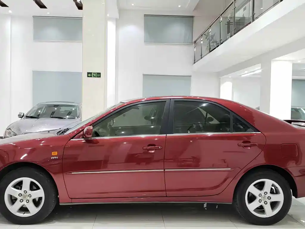 Toyota Camry 2003 — фото 13