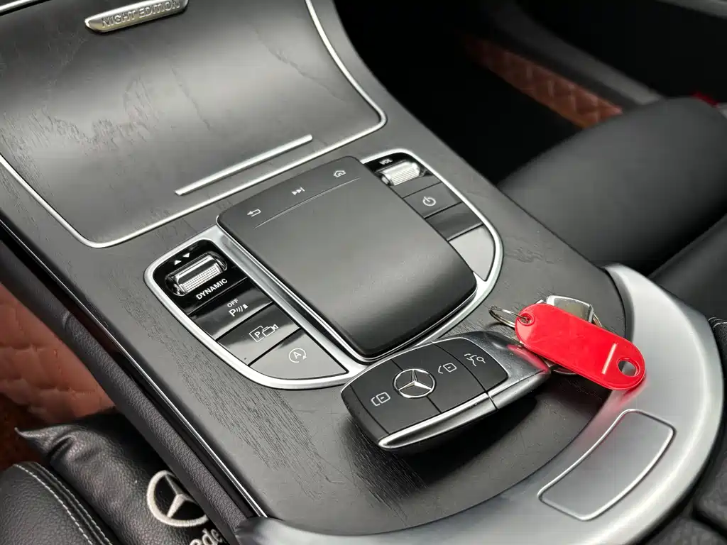 Mercedes-Benz C-Class 2022 — фото 17