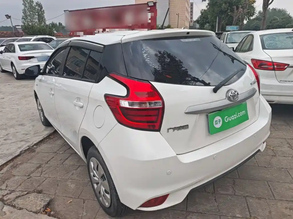 Toyota Yaris L 2020