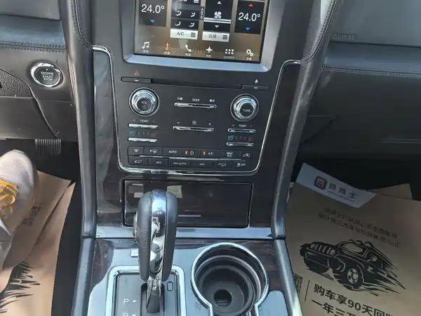 Lincoln Navigator 2017