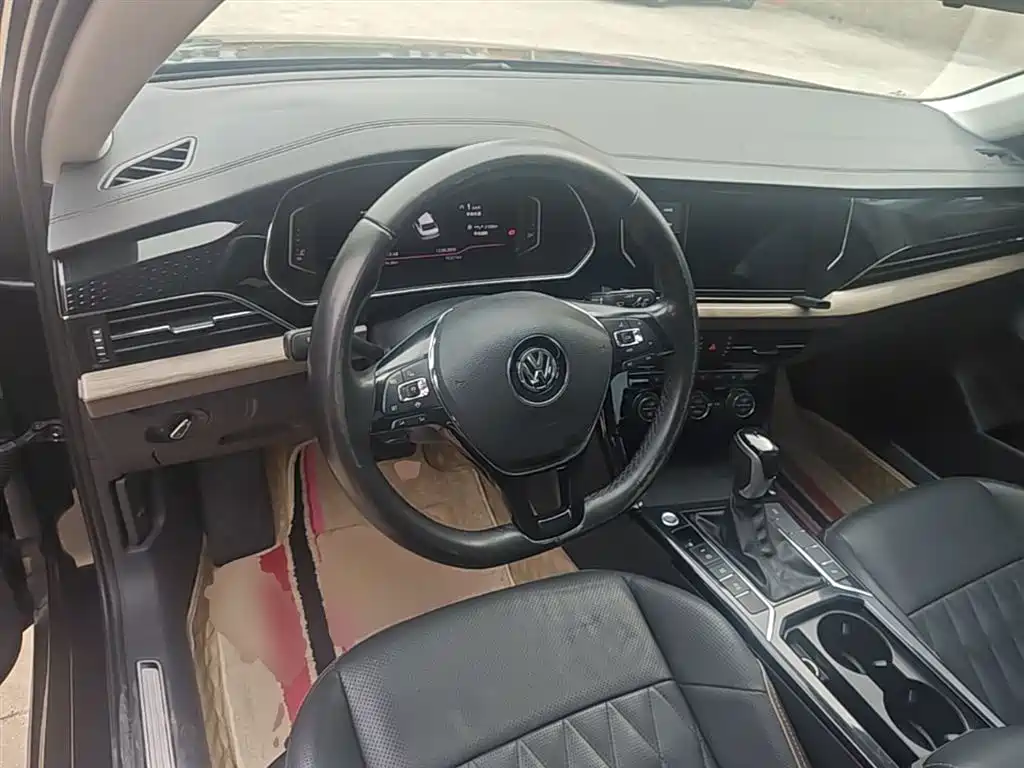 Volkswagen Passat 2019 — фото 11