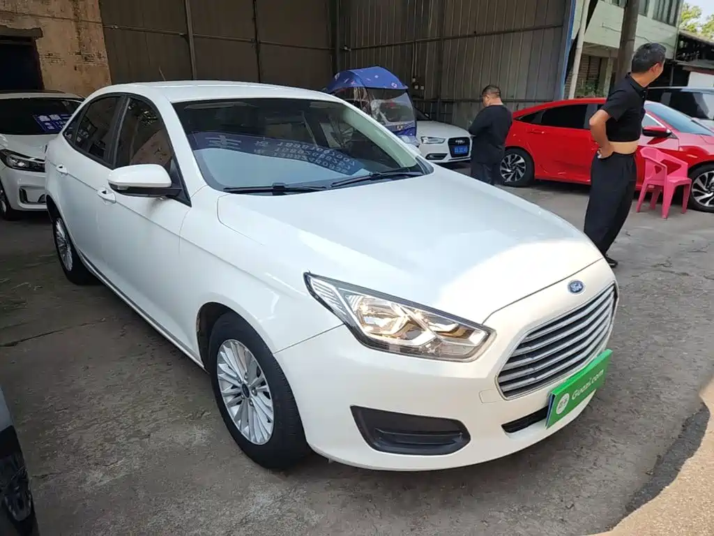 Ford Forrest 2018