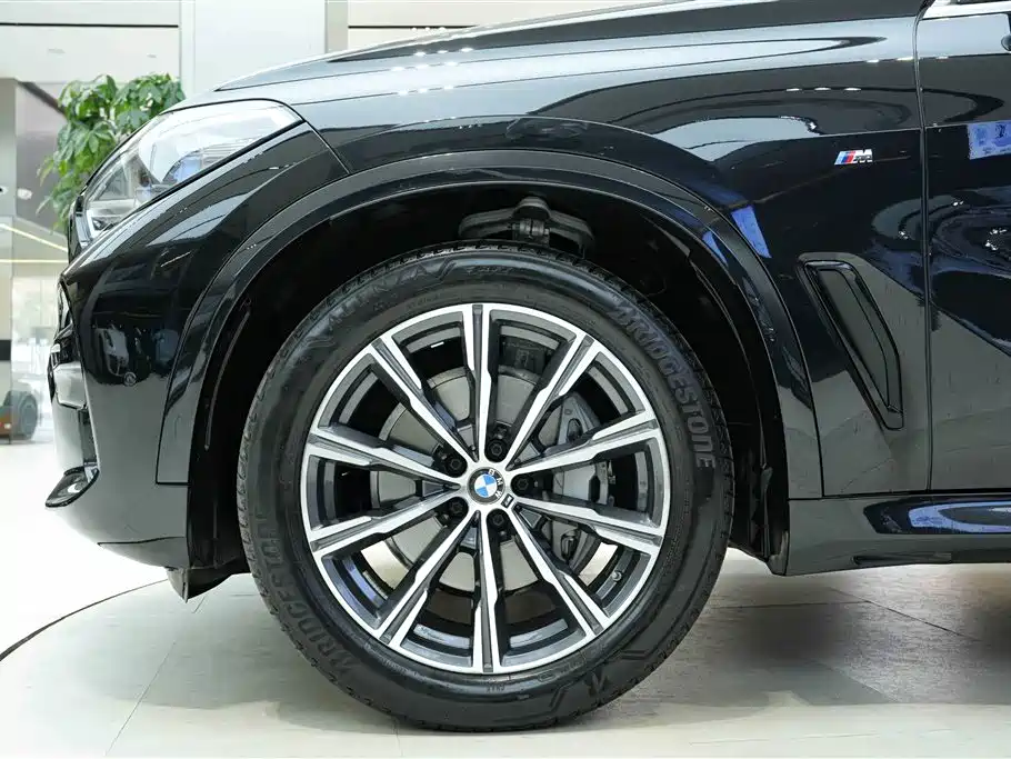BMW X5 2021 — фото 19