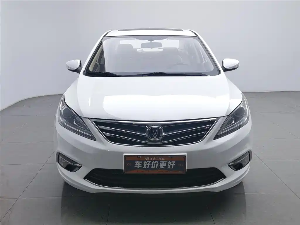 Changan Eado 2017 — фото 3