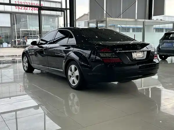 Mercedes-Benz S-Class 2008
