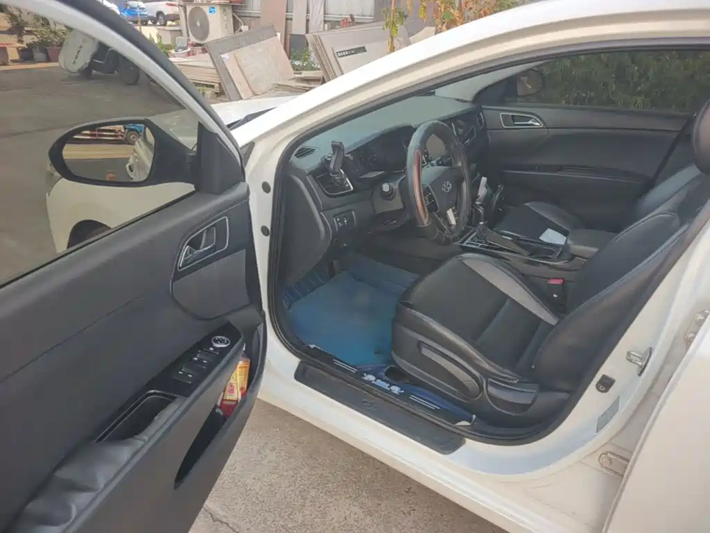 Hyundai Mistra 2016 — фото 16