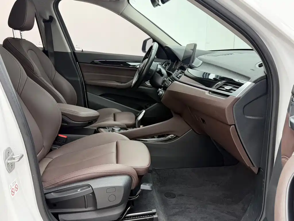 BMW X1 2023 — фото 11