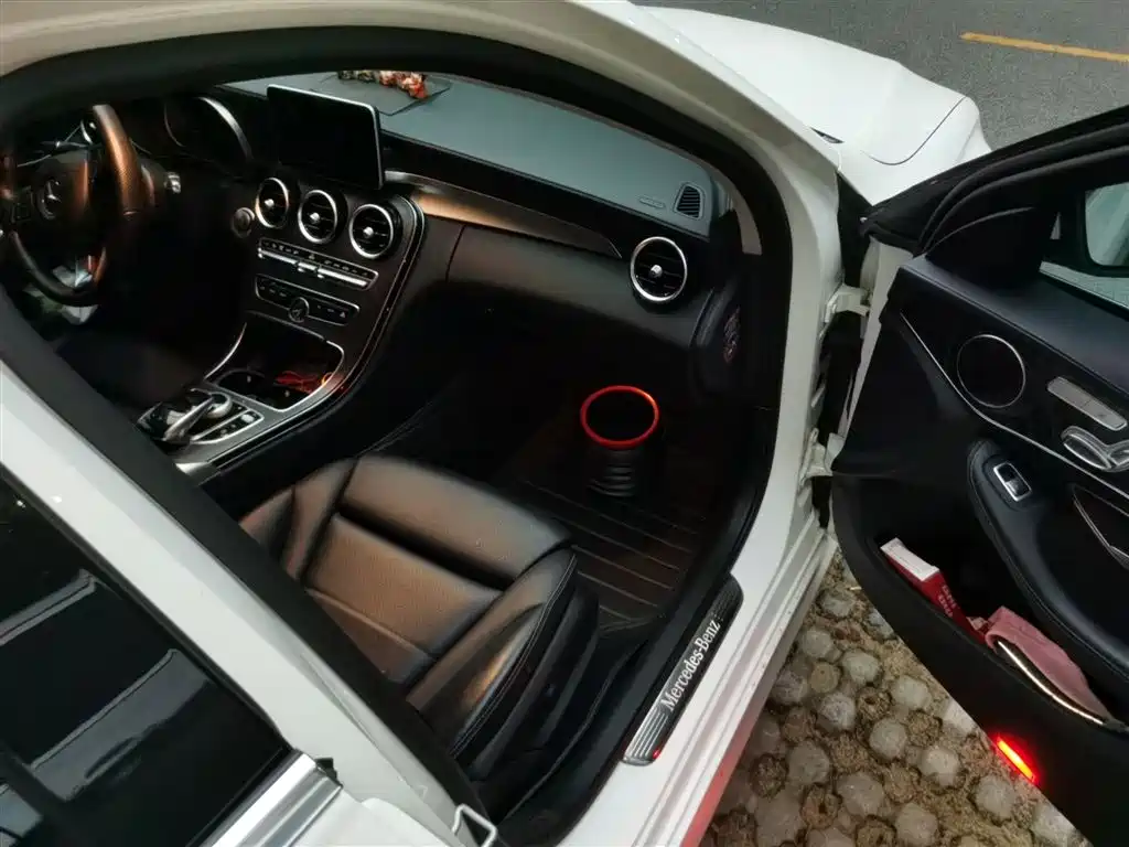 Mercedes-Benz C-Class 2015 — фото 20