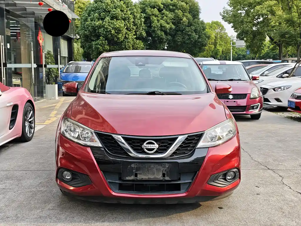 Nissan Tiida 2018 — фото 2