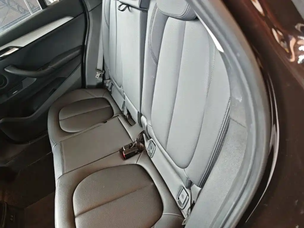 BMW X1 2019 — фото 17