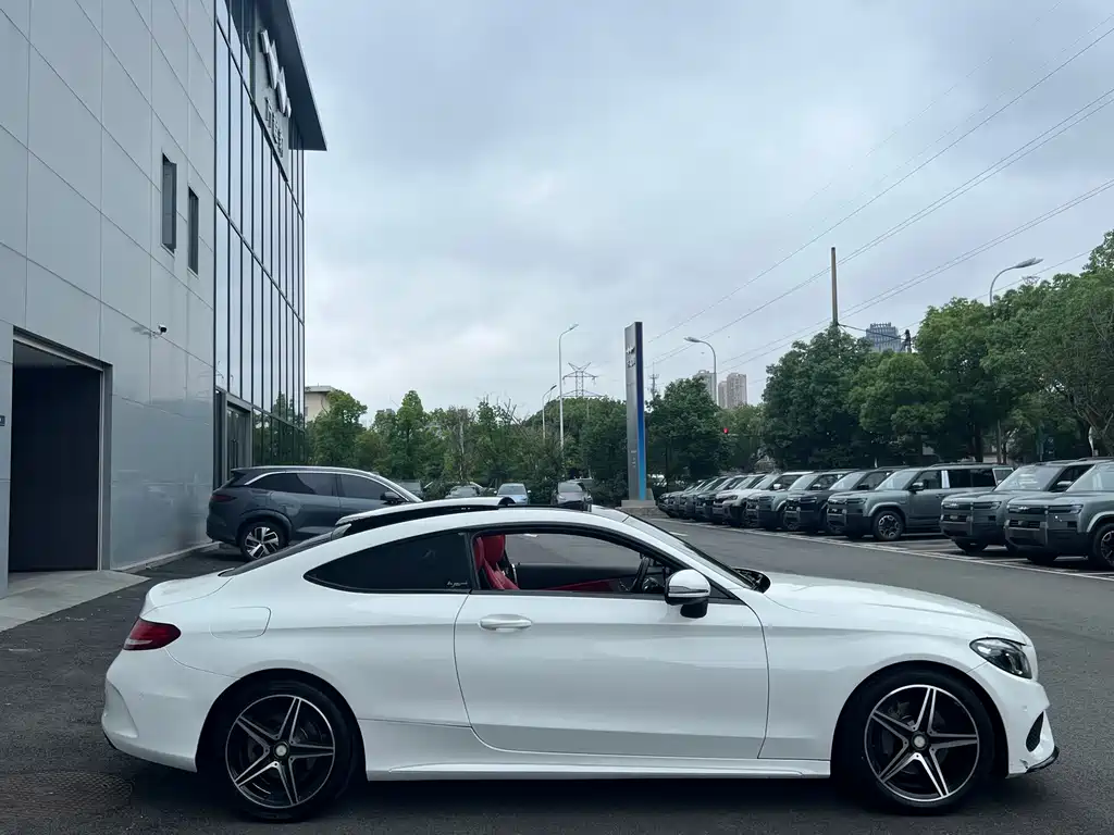 Mercedes-Benz C-Class 2018 — фото 4