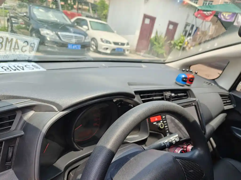 Honda Fit 2018 — фото 12