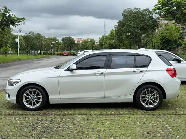 BMW 1 Series 2015