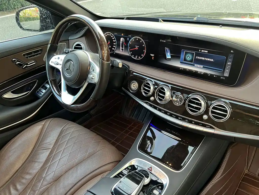 Mercedes-Benz Maybach S-Class 2018 — фото 17