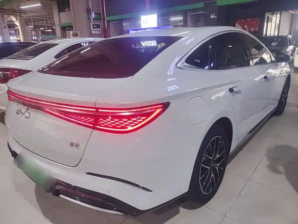 BYD Seal 2023