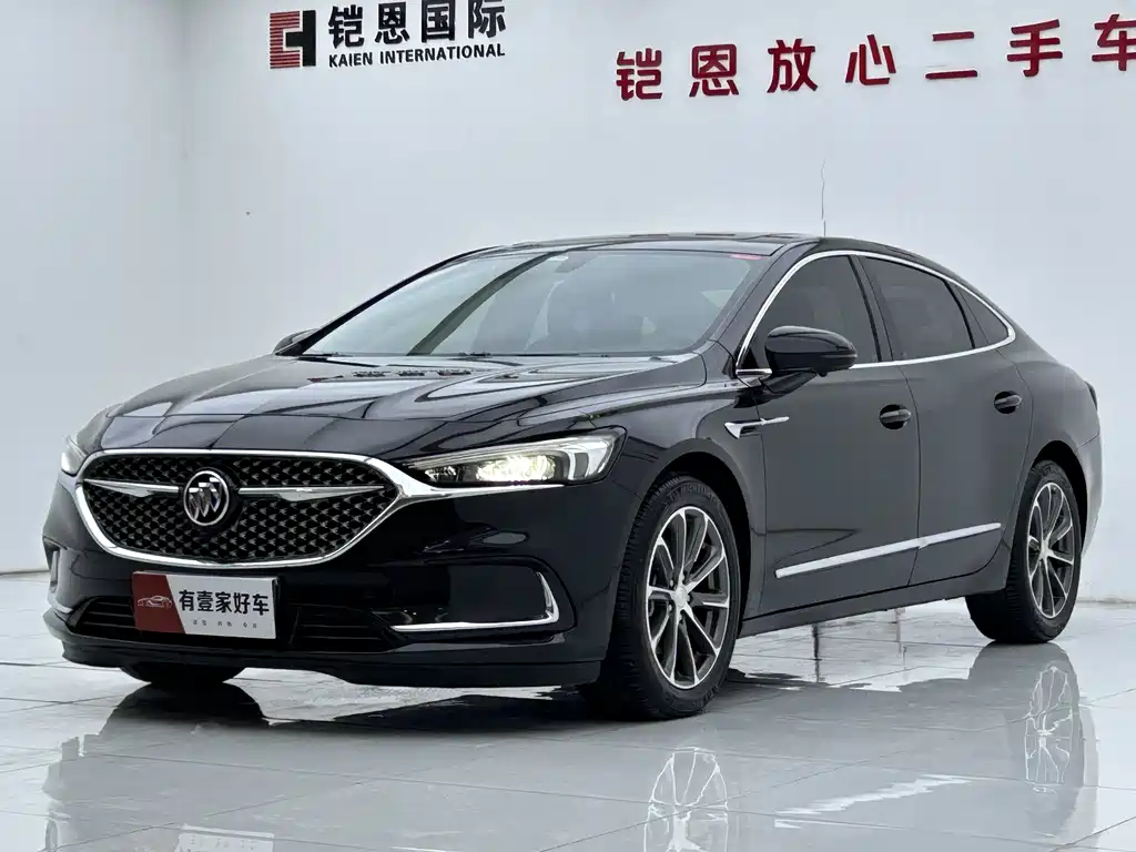 Buick LaCrosse 2022 — фото 1
