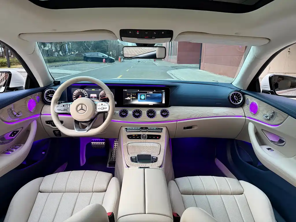 Mercedes-Benz E-Class 2020 — фото 16