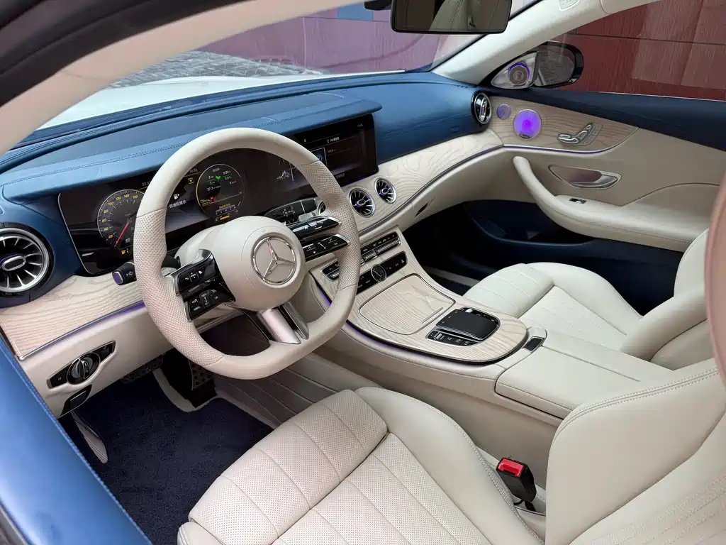 Mercedes-Benz E-Class 2020 — фото 12