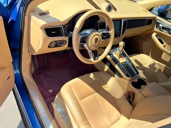 Porsche Macan 2016