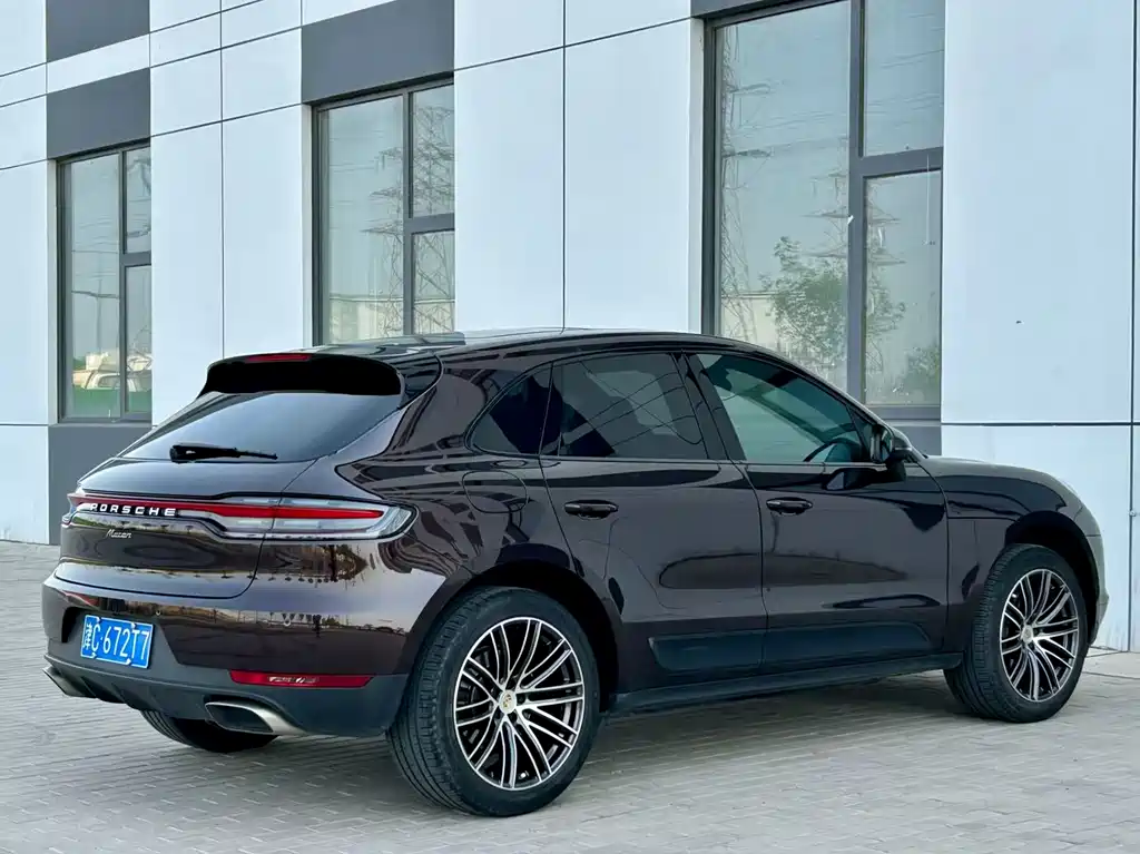 Porsche Macan 2020 — фото 7