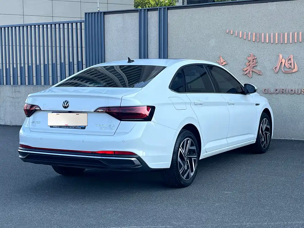 Volkswagen Sagitar 2024