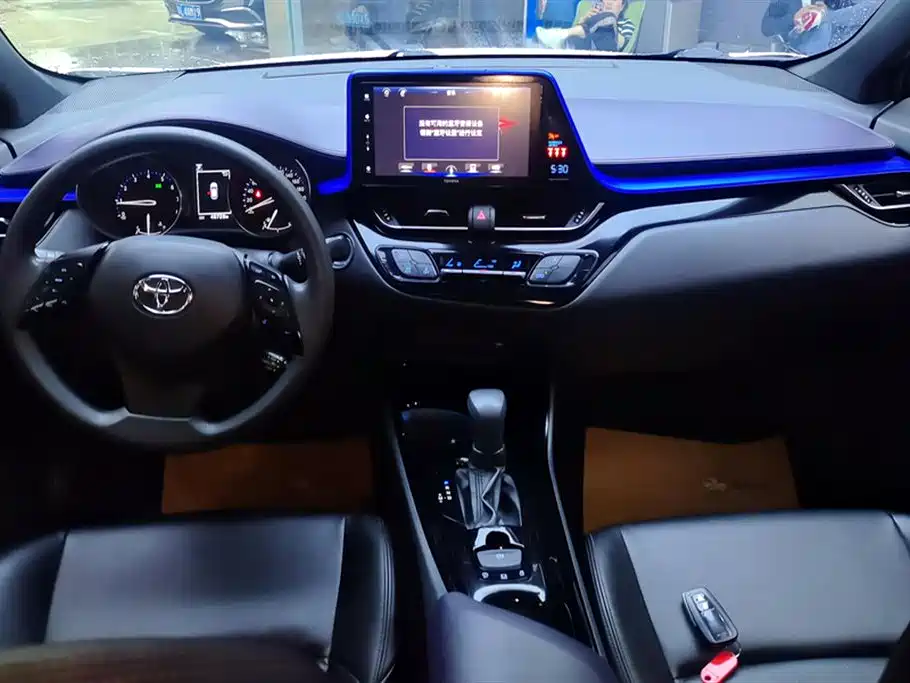 Toyota IZOA 2021 — фото 12