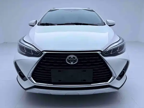 Toyota Yaris L 2022