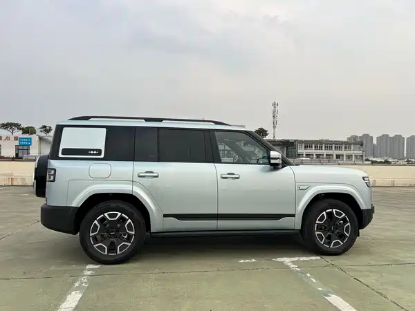 Fangchengbao Titanium 7 2025