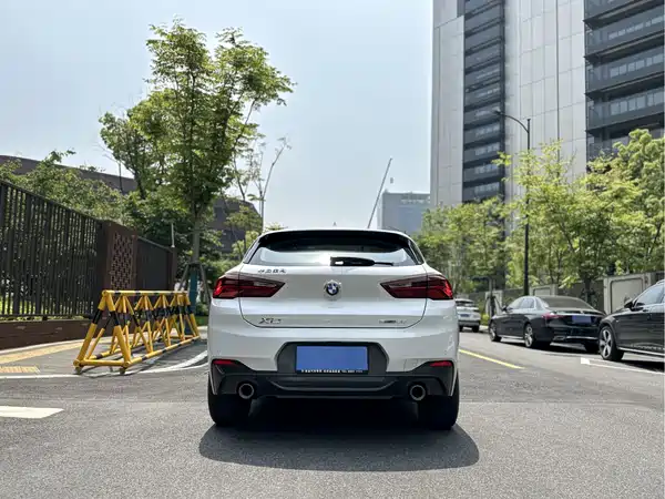 BMW X2 2021